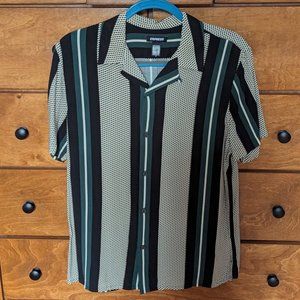 Express mens' camp collar shirt, medium, 100% viscose